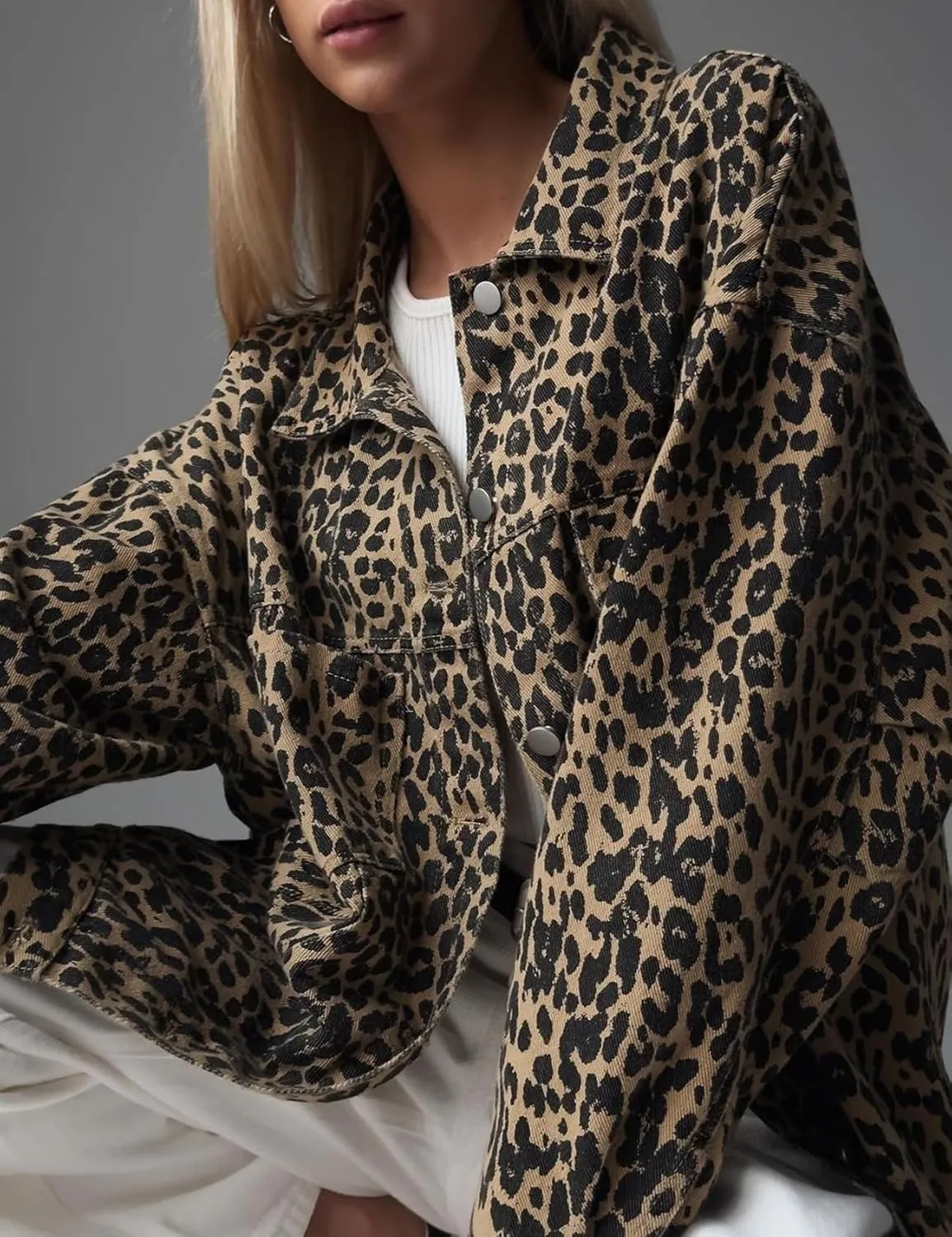 Denim Jacket for Women Leopard Print Jacket Cheetah Denim Bomber Jacket Retro Button-up Front Print Tops
