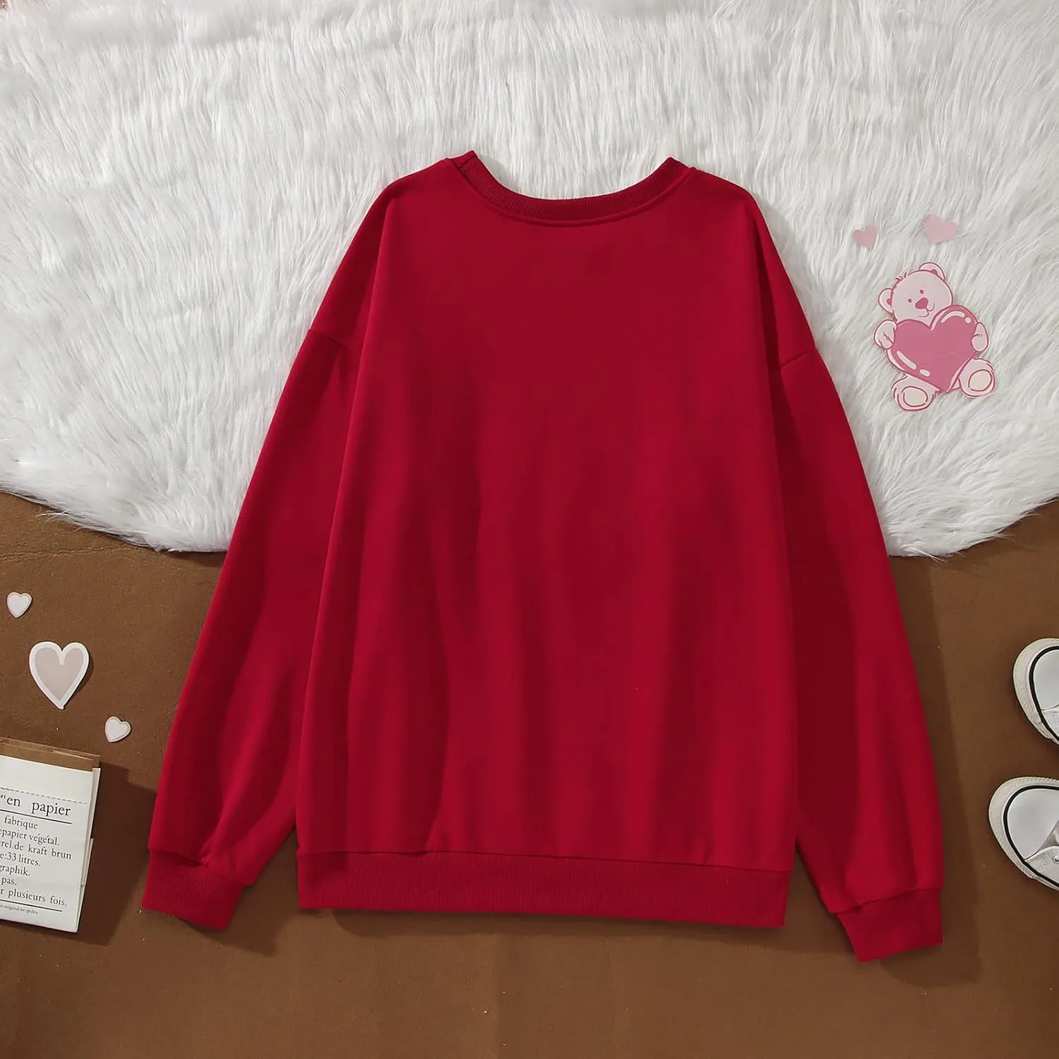 KEKEMI Women Valentine's Day Sweatshirt Retro XOXO Graphic Sweater Simple Heart Printed Shirt Casual Long Sleeve Pullover Top