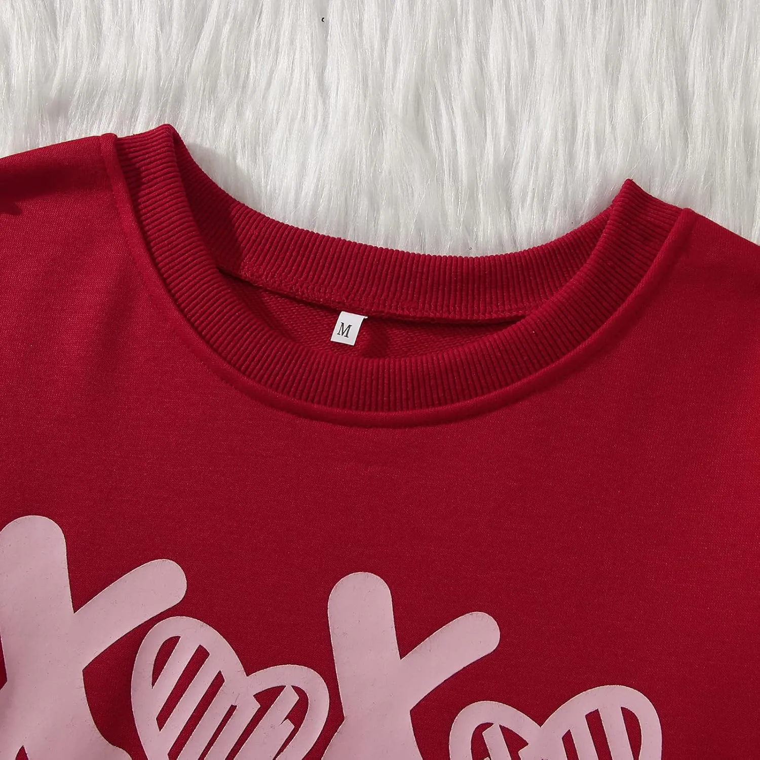 KEKEMI Women Valentine's Day Sweatshirt Retro XOXO Graphic Sweater Simple Heart Printed Shirt Casual Long Sleeve Pullover Top