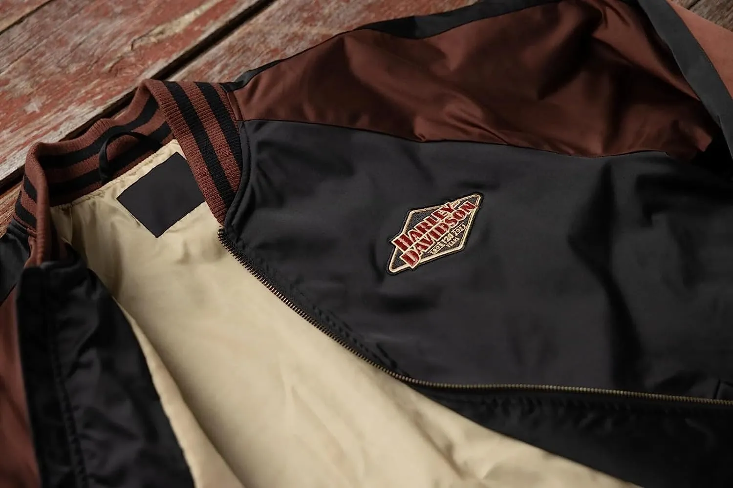 Leather Shark Mens H-D 12 Anniversary Souvenir Varsity Jacket |polyester lightweight letterman jacket for Men.