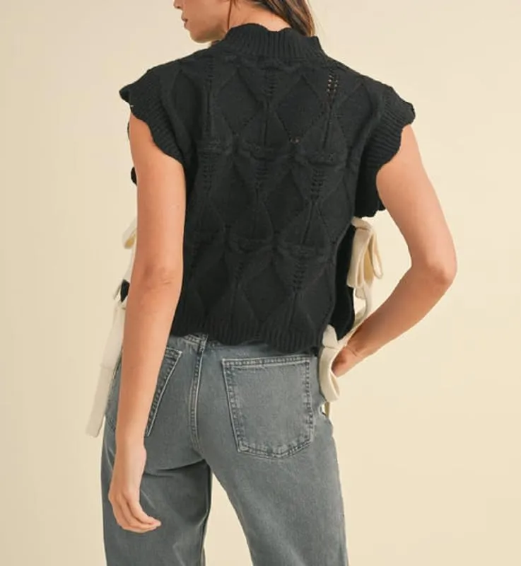 NUFIWI Womens Y2K Ribbon Bow Sweater Vest Chunky Cap Sleeve Knit Vest with Bows Casual Lace Up Bandage Crochet Knit Tank