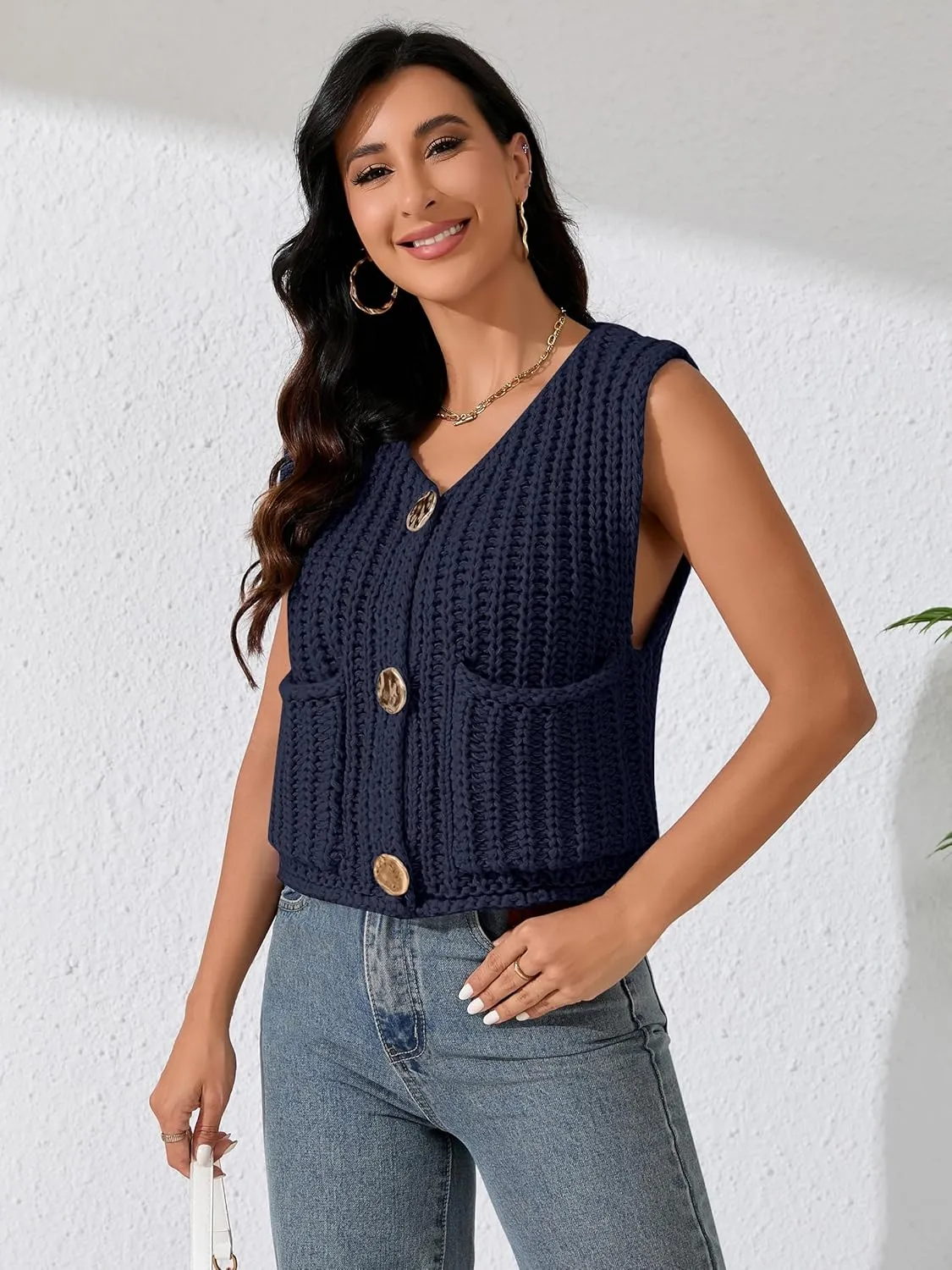 Women Sleeveless Knit Sweater Vest Crochet Chunky Button Down Cardigan Crop Vests Tops with Pockets