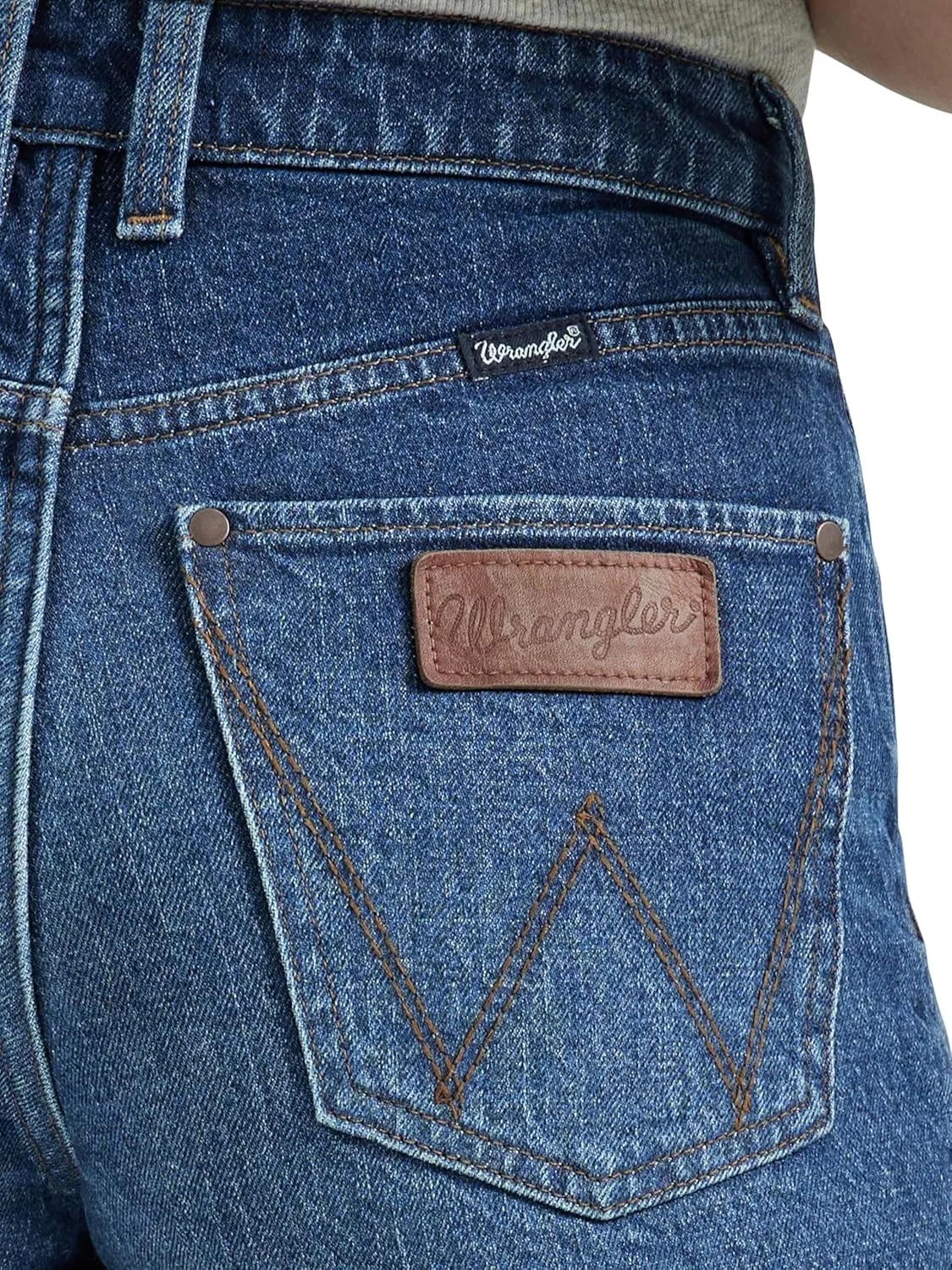 Wrangler Women's Retro Cowboy High-Rise Shorts