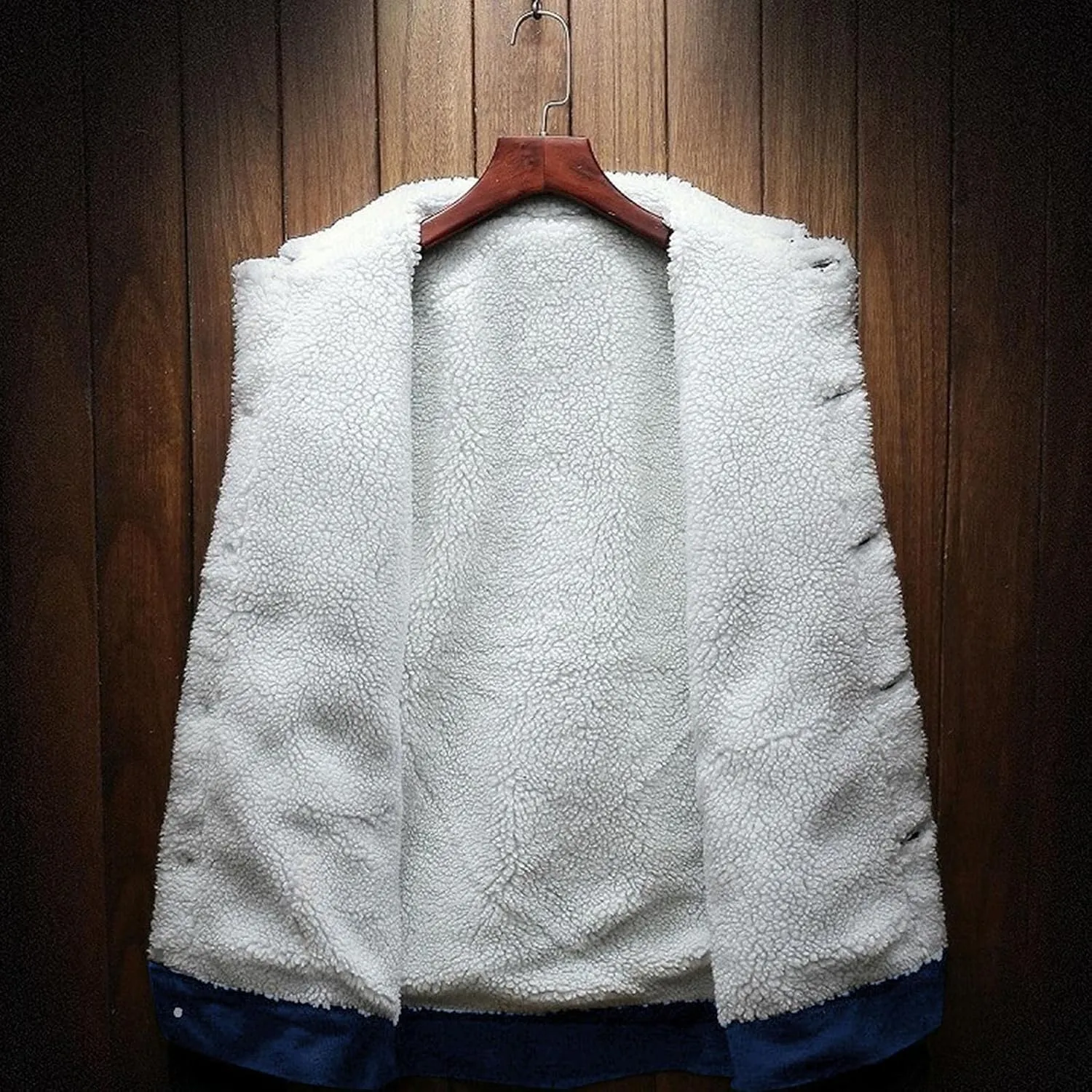 WUAI-Men Fleece Vintage Jean Jackets Sherpa Lined Denim Trucker Jackets Winter Warm Faux Fur Collar Cowboy Coat